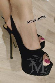 Anna Julia 11